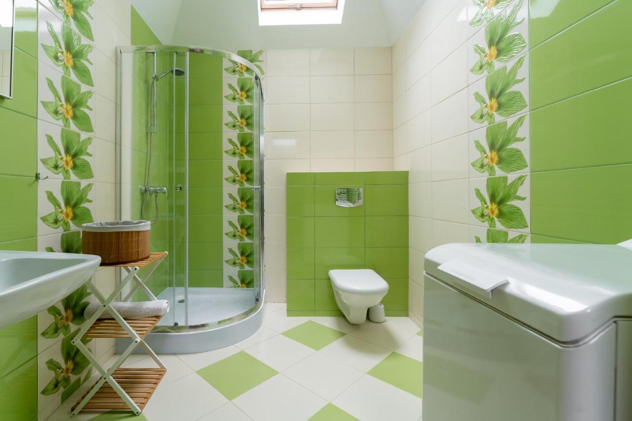 Apartament Green Hill Z Balkonem I Widokiem Na Karkonosze - Space Apart Еленя-Гура Экстерьер фото